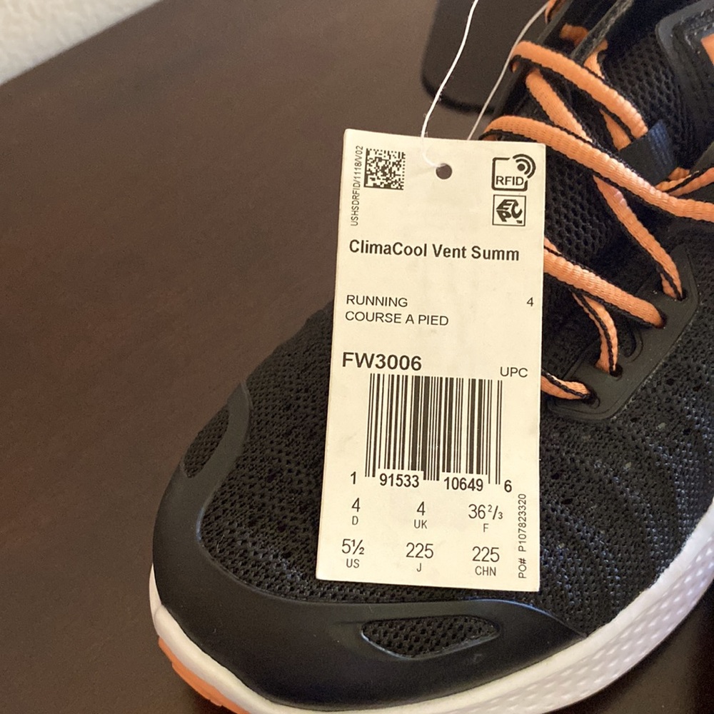 Adidas  Running Shoe - Picture 9 of 9